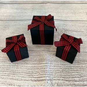 Handmade Farmhouse tray decor!